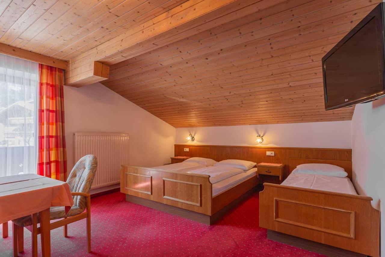 Pension Bartlhof Lermoos Esterno foto