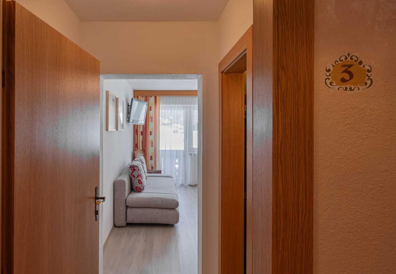 Pension Bartlhof Lermoos Esterno foto