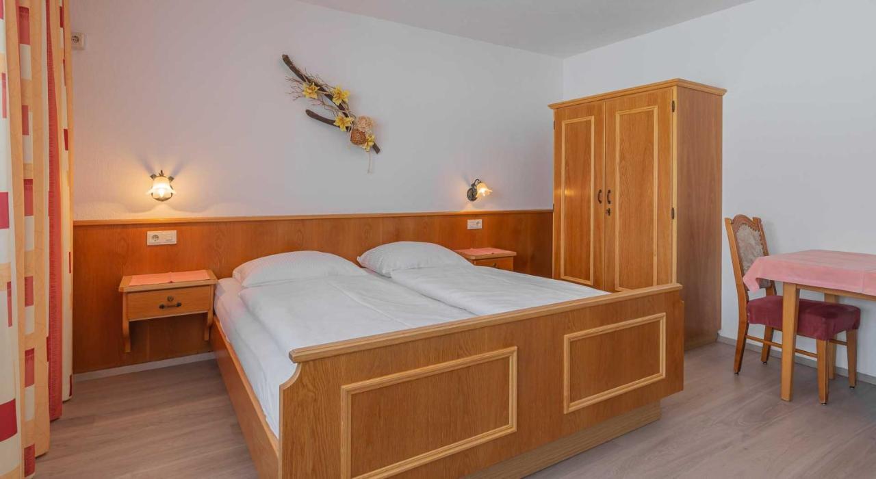 Pension Bartlhof Lermoos Esterno foto