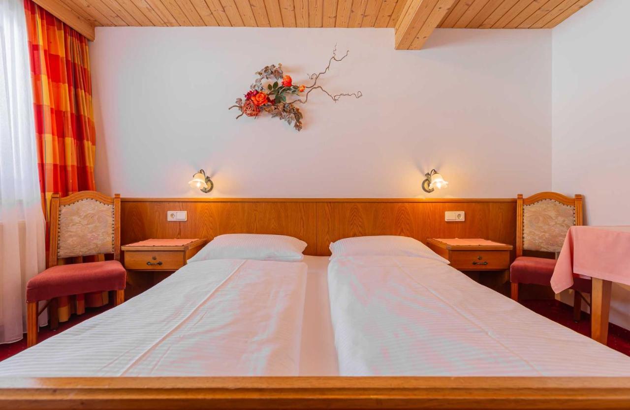 Pension Bartlhof Lermoos Esterno foto
